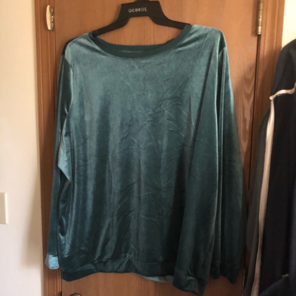 Velour “sweatshirt “